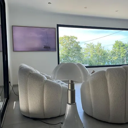 Maison Recente Vue Вилла